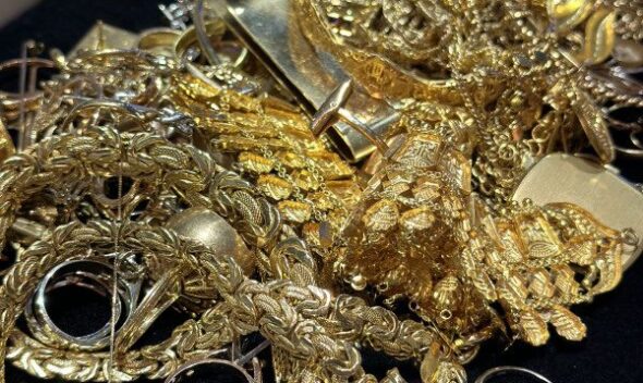 Gold Bars for Beginners: How to Start Investing in Physical Gold