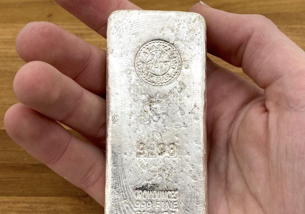 The Benefits of Adding 10 oz Silver Bars to Your Collection